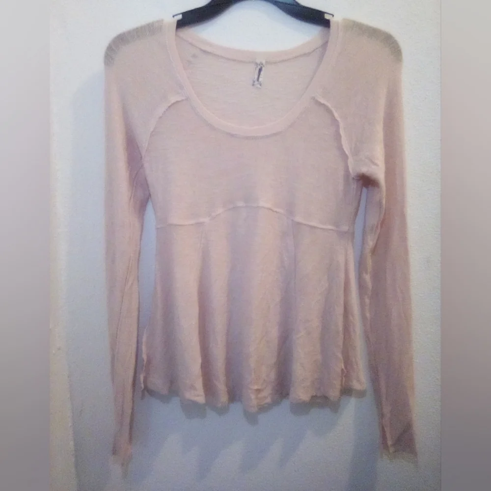 Free People Intimately Super Scoop Long Sleeve Top Size XS Boho Feminine - Picture 3 of 14